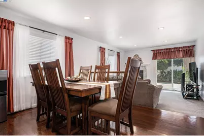 111 Overacker Ter, Fremont, CA 94536 - Photo 11