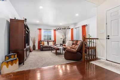 111 Overacker Ter, Fremont, CA 94536 - Photo 5