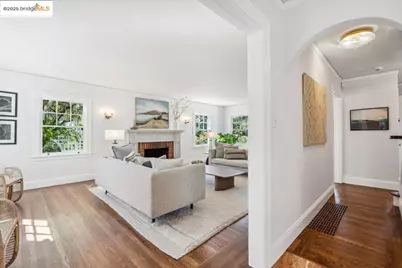3085 Monterey Blvd, Oakland, CA 94602 - Photo 7