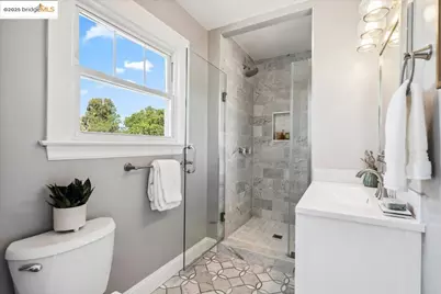 3085 Monterey Blvd, Oakland, CA 94602 - Photo 29