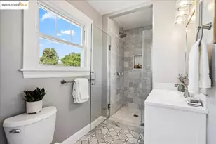 3085 Monterey Blvd, Oakland, CA 94602 - Photo 29