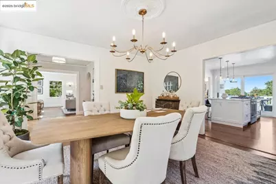 3085 Monterey Blvd, Oakland, CA 94602 - Photo 11