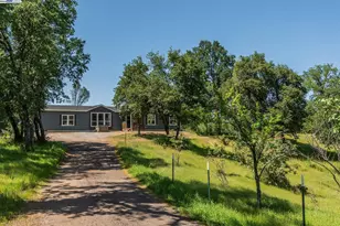 21679 Squaw Grass Trail, Redding, CA 96003 - Photo 45