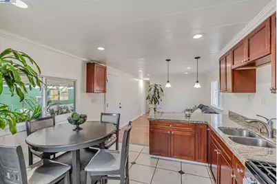 19150 Hesperian Blvd #19, Hayward, CA 94541 - Photo 3
