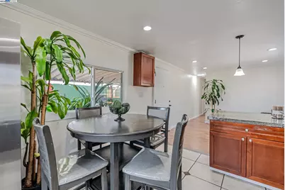 19150 Hesperian Blvd #19, Hayward, CA 94541 - Photo 11