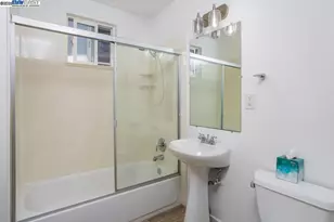 20378 Stanton Ave, Castro Valley, CA 94546 - Photo 21