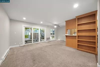 1036 Oak Grove Rd #21, Concord, CA 94518 - Photo 9