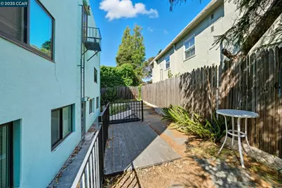 1919 Curtis, Berkeley, CA 94702 - Photo 7