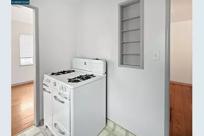 1919 Curtis, Berkeley, CA 94702 - Photo 55