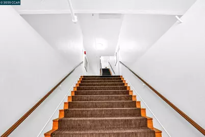 1919 Curtis, Berkeley, CA 94702 - Photo 27