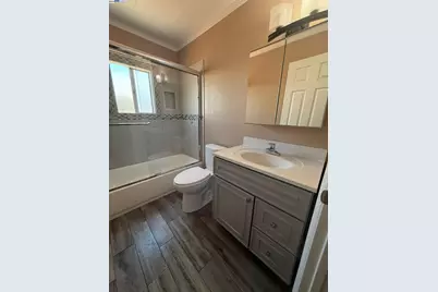 28290 Applegate, Hayward, CA 94545 - Photo 5