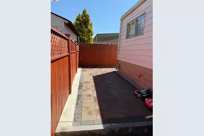 28290 Applegate, Hayward, CA 94545 - Photo 17