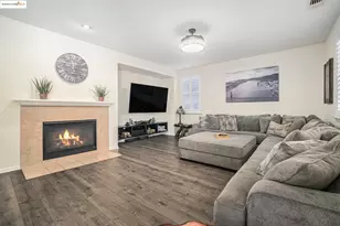 5684 Arcadia Cir, Discovery Bay, CA 94505 - Photo 9