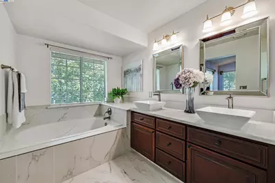 15 Creekside Dr, San Ramon, CA 94583 - Photo 23