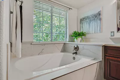 15 Creekside Dr, San Ramon, CA 94583 - Photo 25