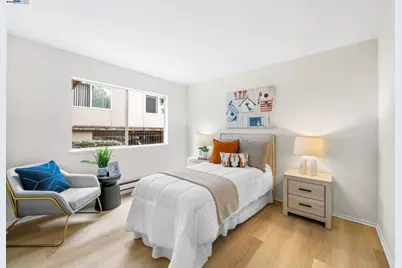 1327 Webster St #B101, Alameda, CA 94501 - Photo 17