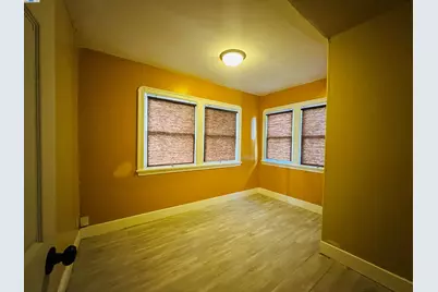 1301 60th Ave, Oakland, CA 94621 - Photo 7