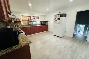 1301 60th Ave, Oakland, CA 94621 - Photo 5