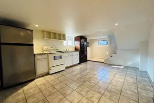 1301 60th Ave, Oakland, CA 94621 - Photo 3
