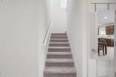 9620 Mason Trails Rd, Roseville, CA 95747 - Photo 11