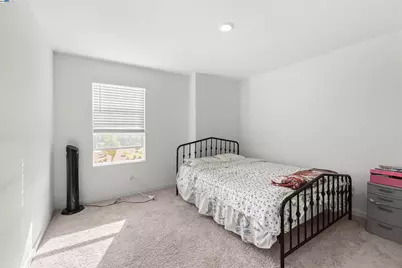 9620 Mason Trails Rd, Roseville, CA 95747 - Photo 23