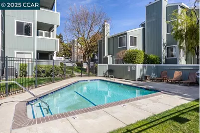 1086 Maywood Ln, Martinez, CA 94553 - Photo 21