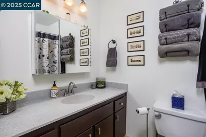 1086 Maywood Ln, Martinez, CA 94553 - Photo 13