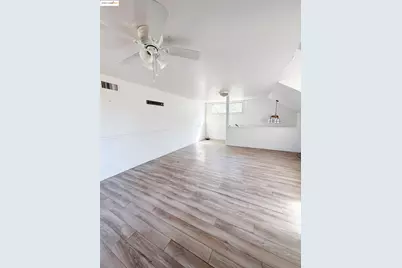 7036 Dry Creek, Rio Linda, CA 95673 - Photo 15