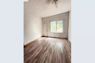 7036 Dry Creek, Rio Linda, CA 95673 - Photo 9