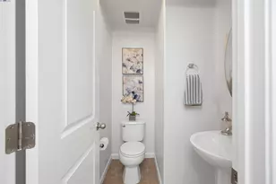 1110 Red Wing Dr, Hayward, CA 94541 - Photo 13