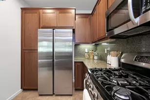 1110 Red Wing Dr, Hayward, CA 94541 - Photo 11