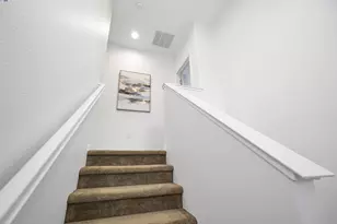 1110 Red Wing Dr, Hayward, CA 94541 - Photo 17