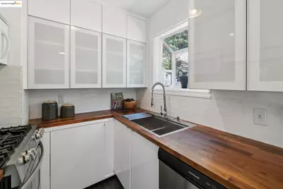 5673 Florence Ter, Oakland, CA 94611 - Photo 17