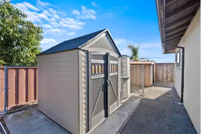 677 Fairway St, Hayward, CA 94544 - Photo 21