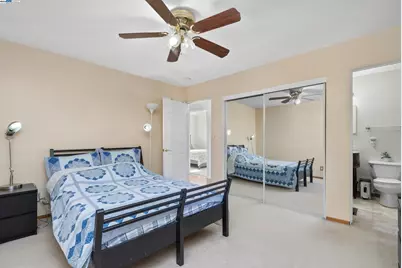 677 Fairway St, Hayward, CA 94544 - Photo 17