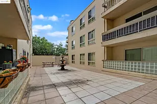 66 Fairmount Ave, Oakland, CA 94611 - Photo 25