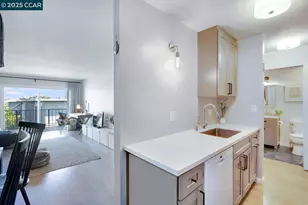 567 Oakland, Oakland, CA 94611 - Photo 13