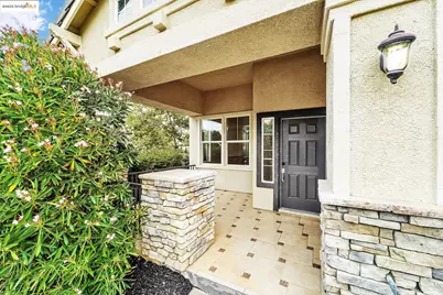 2401 Silveria Way, Antioch, CA 94531 - Photo 9