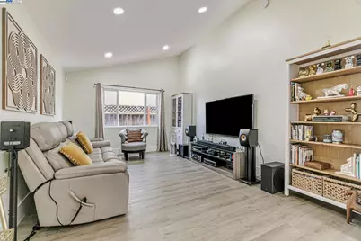 4714 Serra Ave, Fremont, CA 94538 - Photo 5