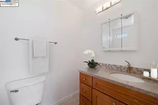 1547 23rd Ave, Oakland, CA 94606 - Photo 9