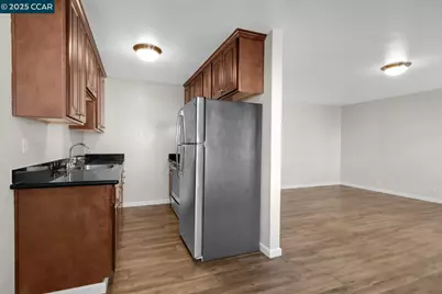 2244 12th Ave, Oakland, CA 94606 - Photo 13