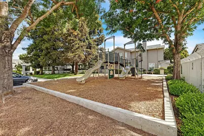 2214 Morningside Ct, Tracy, CA 95376 - Photo 37