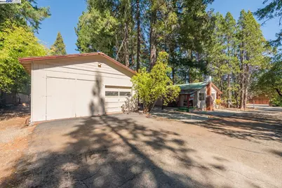 230 Lakeview Dr., Trinity Center, CA 96091 - Photo 39