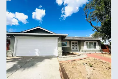 3804 Malibu Pl, Pittsburg, CA 94565 - Photo 1
