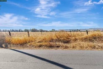 21200 Silva Road, Sonoma, CA 95476 - Photo 27