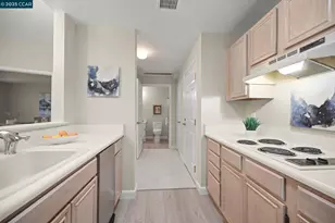 1860 Tice Creek Dr, Walnut Creek, CA 94595 - Photo 11