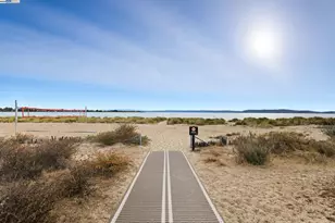 2101 Shore Line Dr, Alameda, CA 94501 - Photo 39