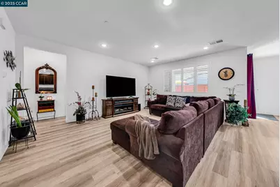 2328 Bellows Way, Lodi, CA 95242 - Photo 25