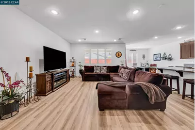 2328 Bellows Way, Lodi, CA 95242 - Photo 23