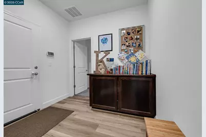 2328 Bellows Way, Lodi, CA 95242 - Photo 11